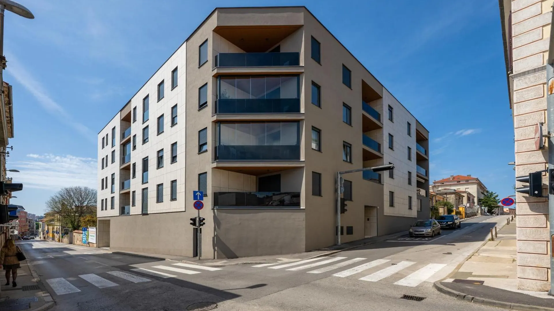 Inna Luxe Apartment With Free Parking Pula