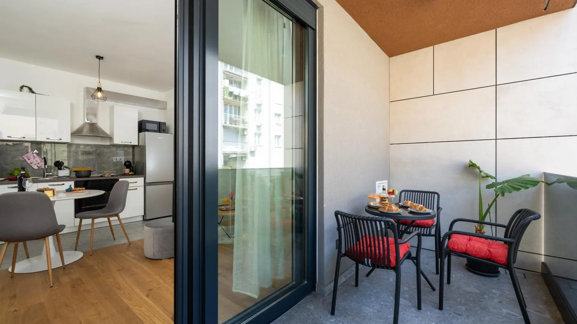 Inna Luxe Apartment With Free Parking Pula